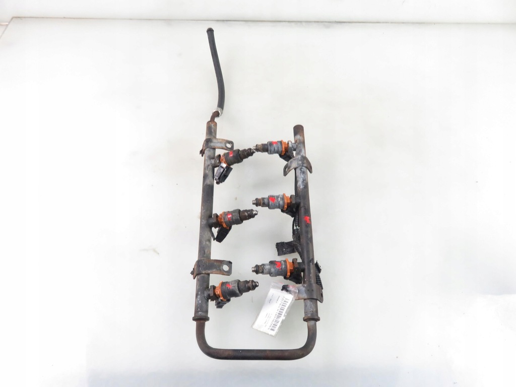 фото №9, Молдинг впрыскная dodge caravan iii 3.3 4612402