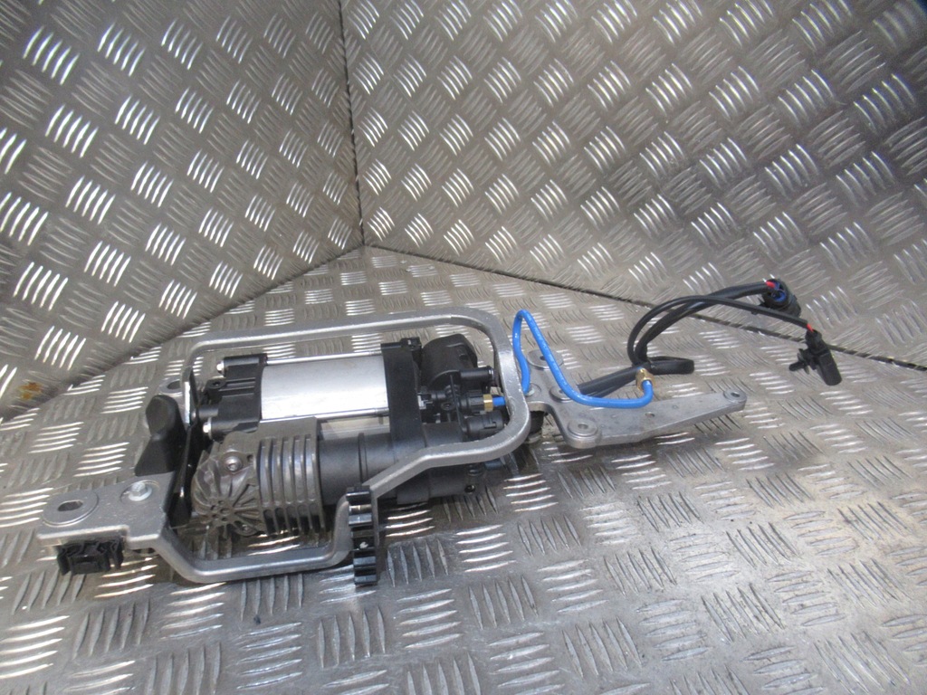 фото №8, Компрессор подвеска porsche macan lift 95b616006g