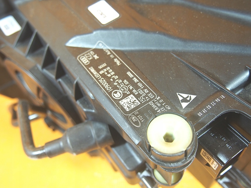 Audi q3 83a sb 18km фары перед full led комплект 83a941033 / 83a941034 Недорого