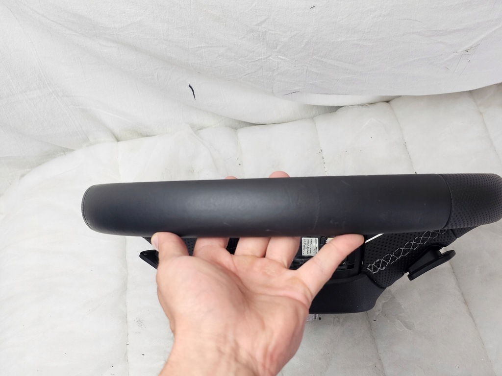 фото №10, Воздуховод мультифункция кожа audi a5 b9 a5 f5 s line лепестки переключения 8w0419091gn