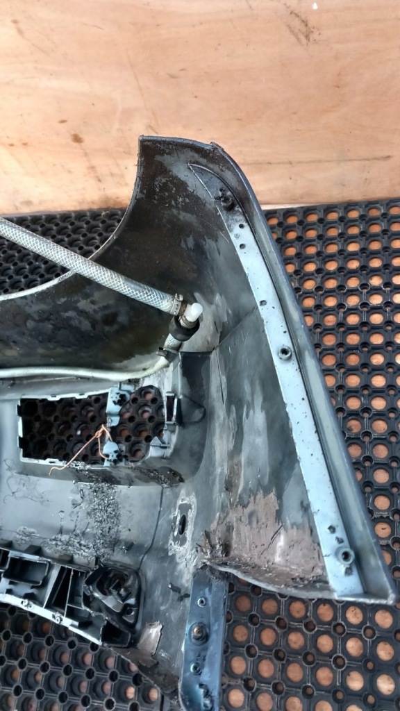 фото №11, Audi a6 c6 s-line бампер перед омыватель lz7r