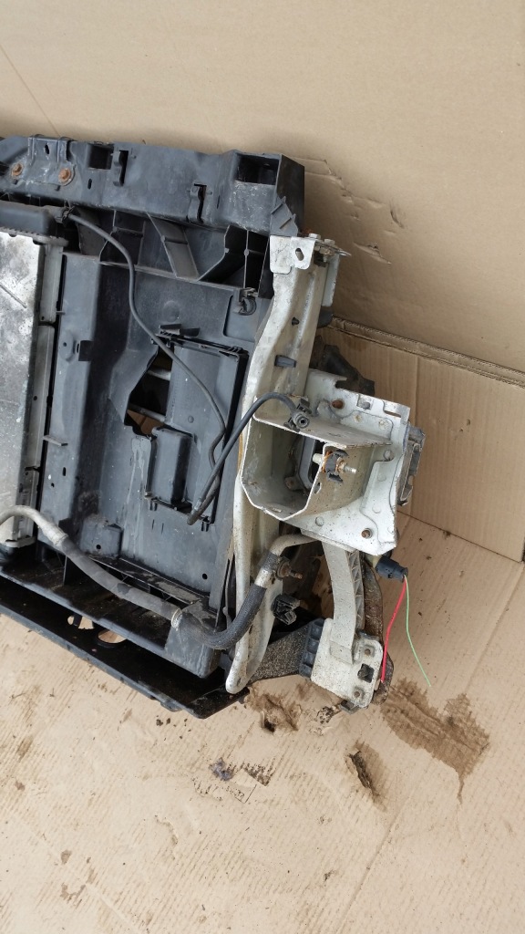 фото №16, Peugeot 208 i hdi радіатор радіатор вентилятор pas передній