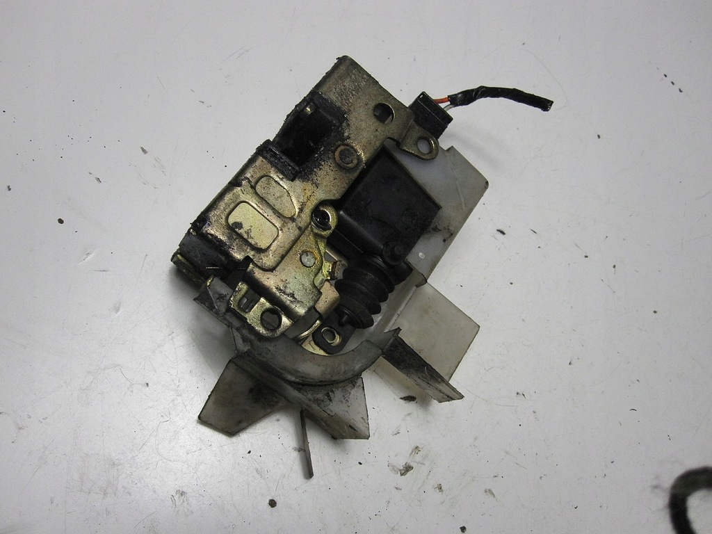 фото №6, Замок двері передній правий renault espace iii 99r