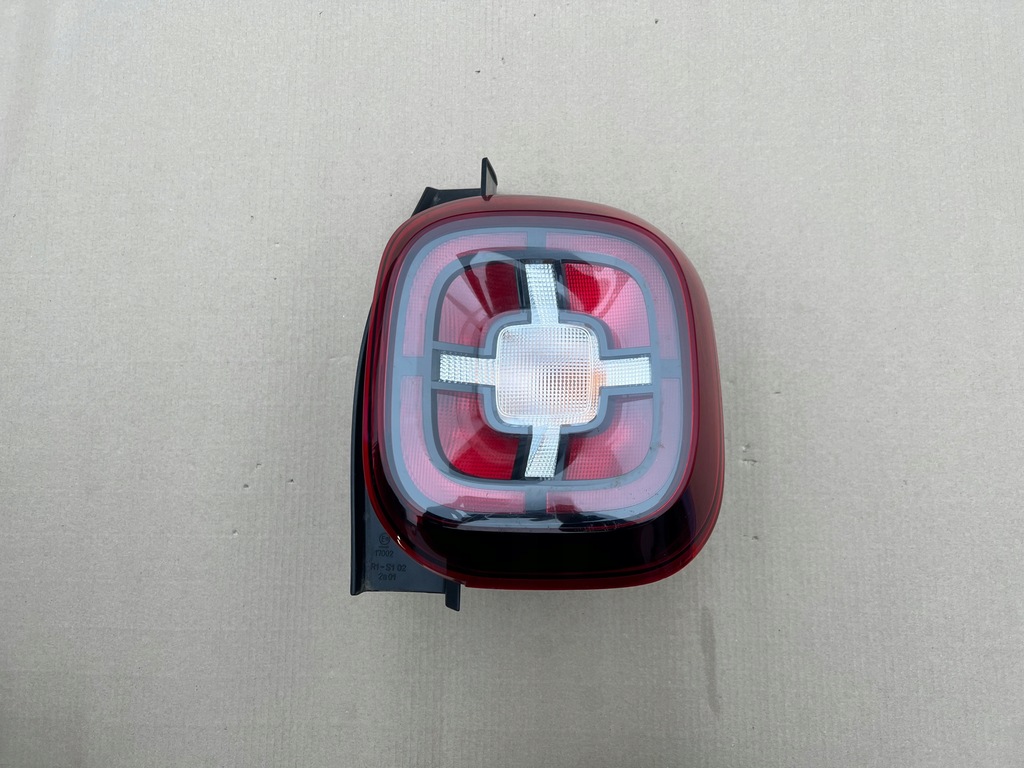 фото №1, Dacia duster ii 2 17+ лампа правая задняя задняя