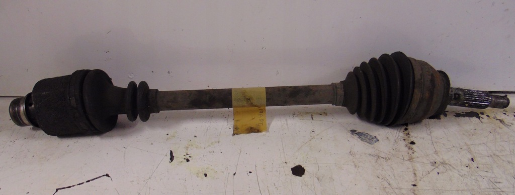 фото №1, Приводной вал renault trafic i 2.1d