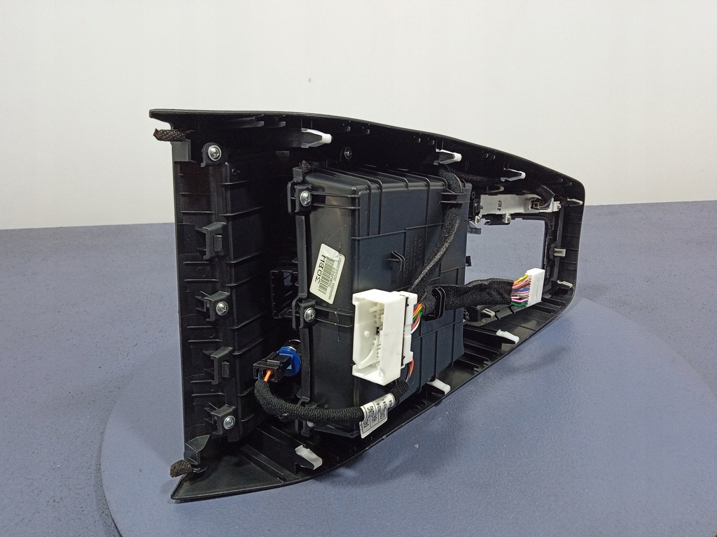 фото №8, Kia rio iv yb 17- рамка захист домкрата тунель 84635-h8000