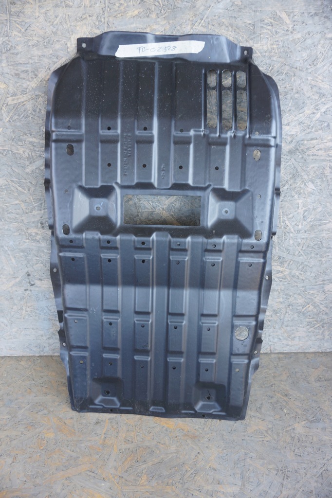 фото №1, Mitsubishi l200 плита pod двигатель nowa oryg