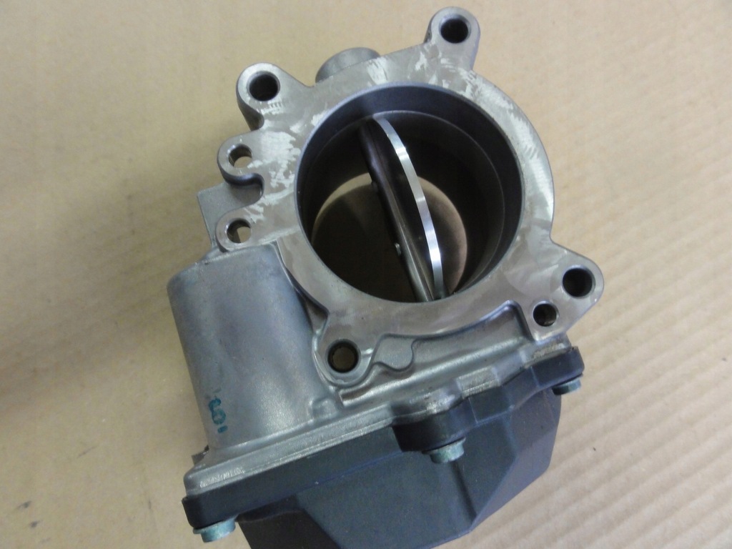 фото №7, Дросельна заслінка повітря mercedes a 646 090 14 70