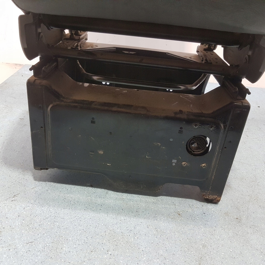 фото №6, Mercedes benz vito w638 сиденье водителя