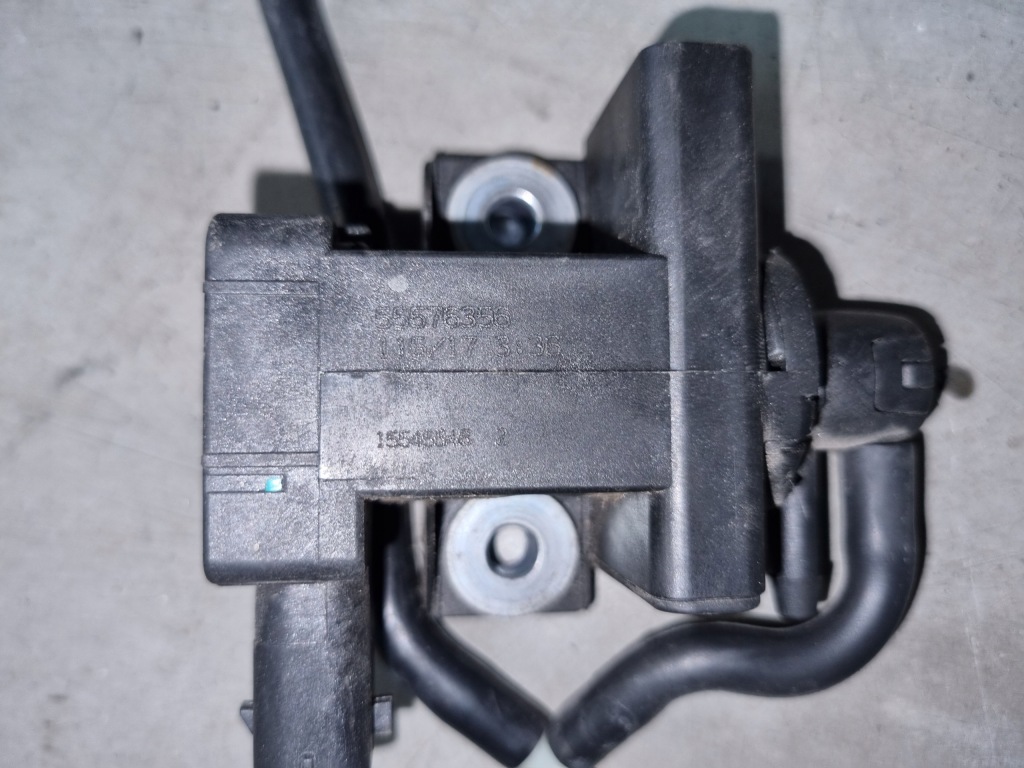 фото №1, Вакуум клапана egr opel insignia 55576356