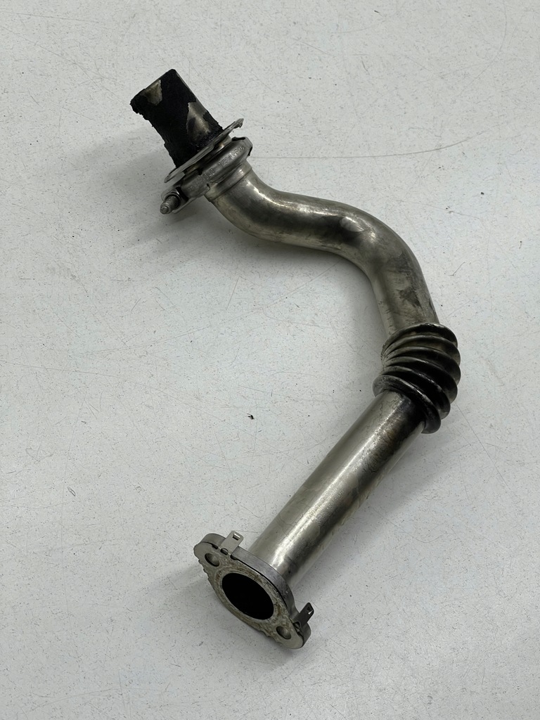 фото №6, Audi a4 b8 a5 8t a6 c7 2.0 tdi шланг труба трубка рециркуляции egr cała!