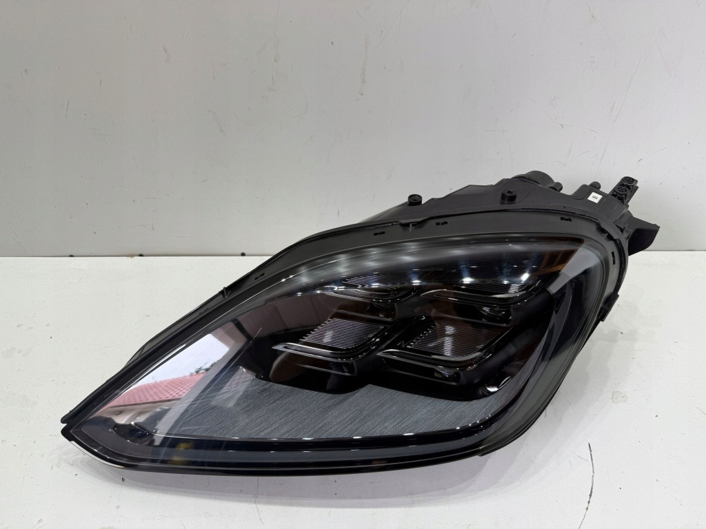 Купить Porsche cayenne 9y0 рестайлинг  full led matrix фара передняя левая 9y0941085q