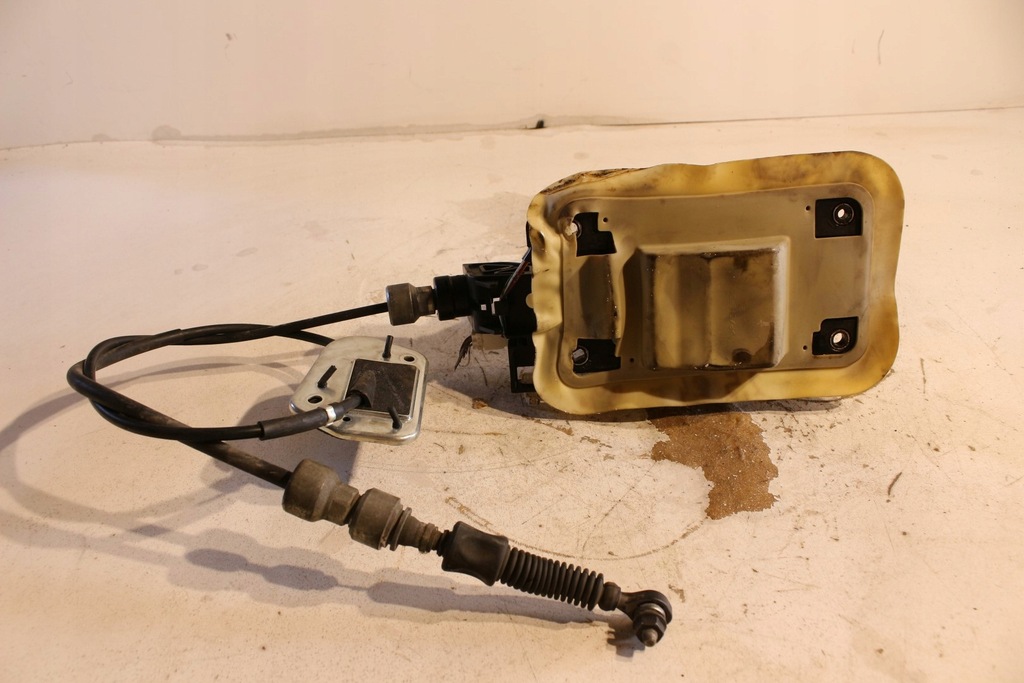 фото №10, Выборщик трос передач nissan altima l32