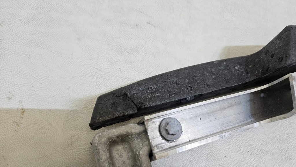 Балка підсилювач бампера абсорбер tesla model y 1487601-sn-g Недорого