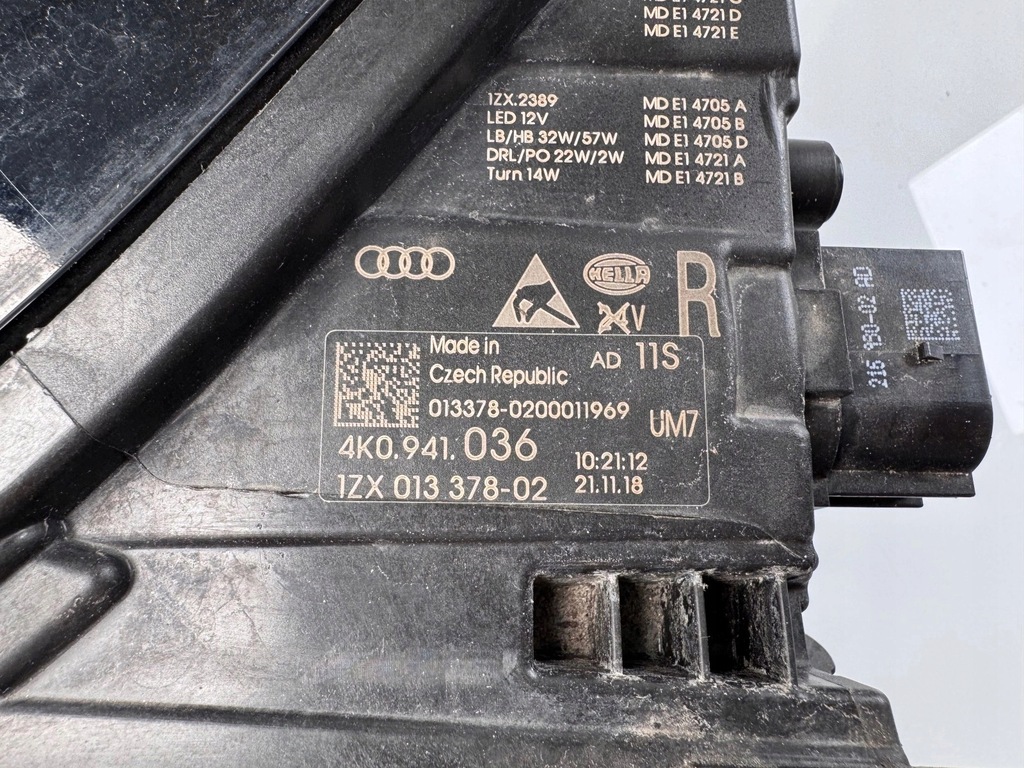 фото №5, Лампа правая перед audi a6 c8 matrix