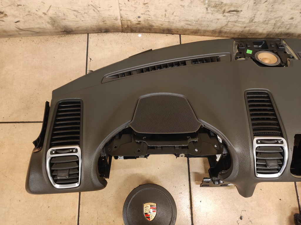 фото №5, Панель приладів консоль подушки безпеки заглушка ремені porsche cayman 981