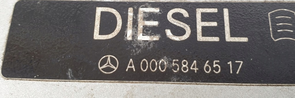 Крышка заливной топлива 775 mercedes w203 a0005846517 в Украине