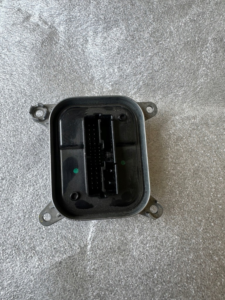фото №1, Tesla model s модуль управление фарами led p1532925-11-d oem...
