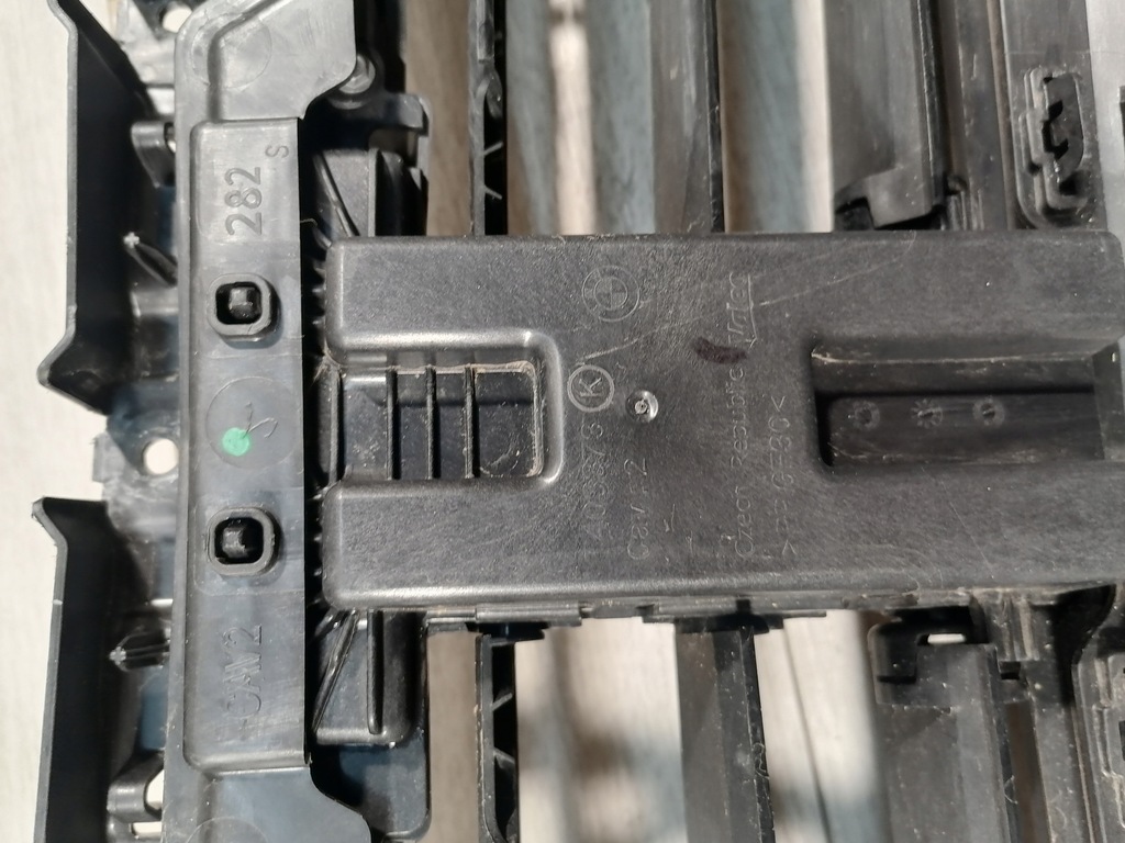 фото №12, Bmw x1 жалюзи впуск воздуха 5a11306