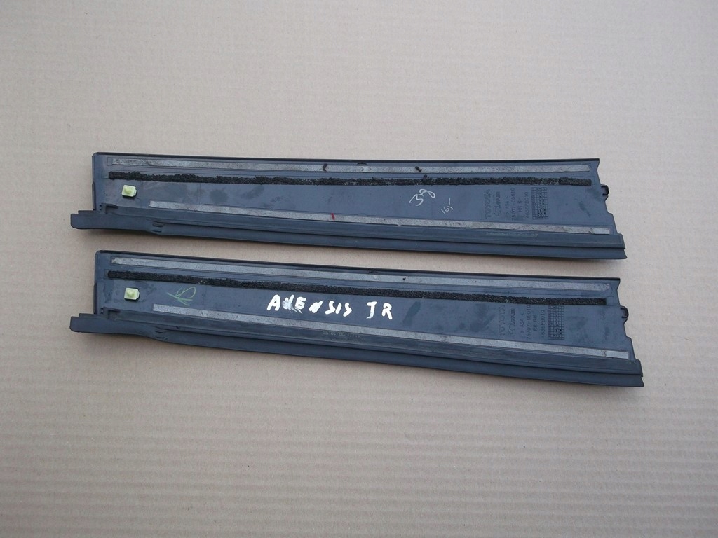 фото №2, Avensis t27 захист молдинг рамки двері правий задня