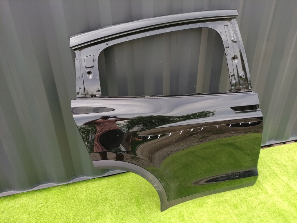 Tesla model x 16- двері праве задні задній Доставка