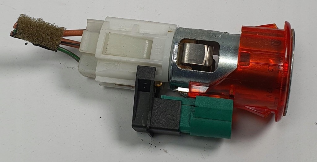 фото №1, Разъём прикуривателя 12v vw new beetle 1c