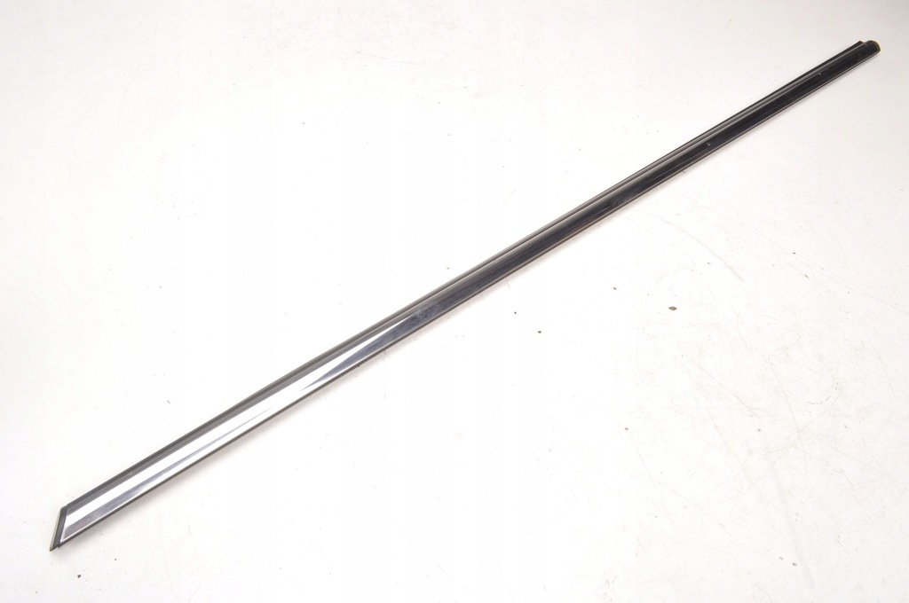 фото №1, Mini r58 молдинг стекло подоконная передняя левая