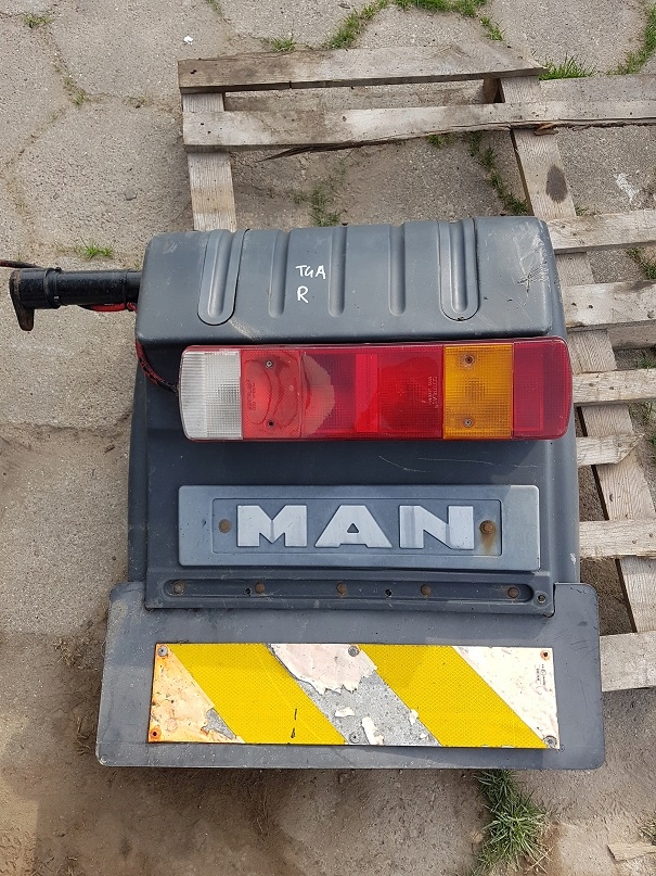 фото №1, Крила підкрилок бризковик труба кронштейн лампа правий права man tga