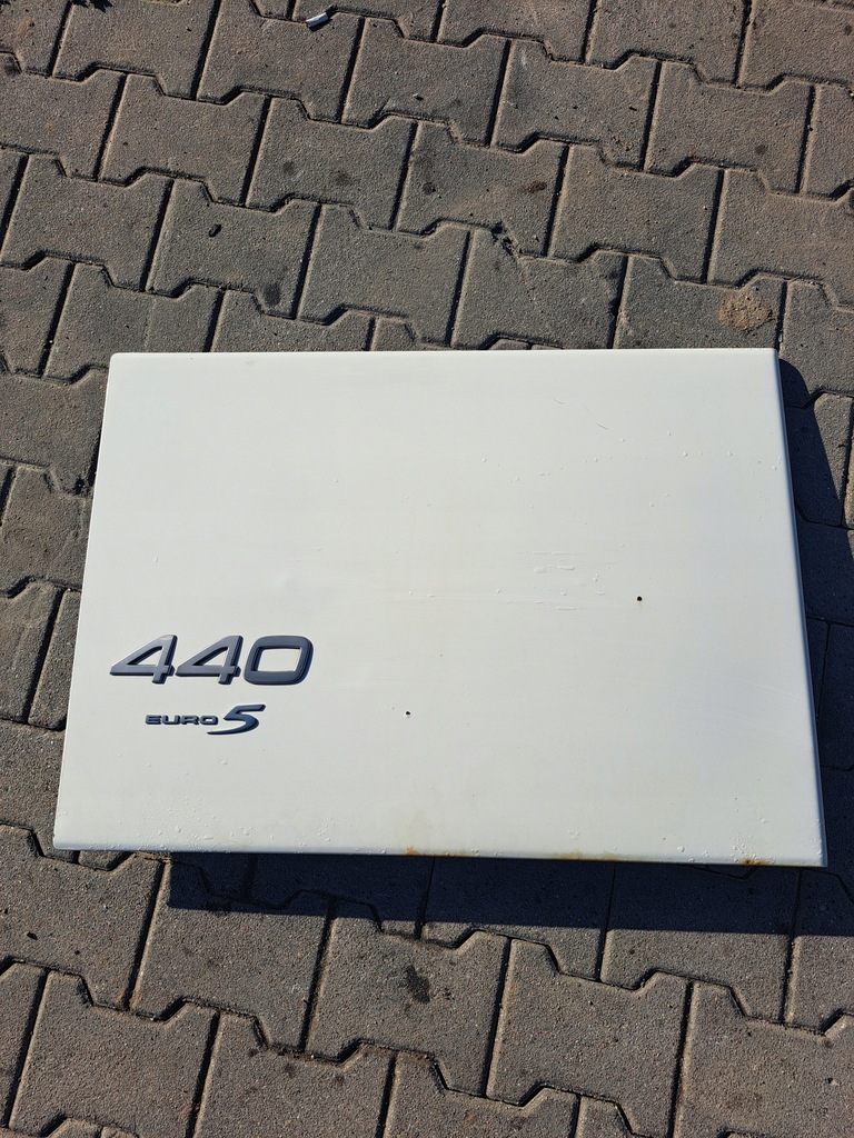 фото №1, Крышка багажника бардачка дверца левая полный volvo fh 12 13