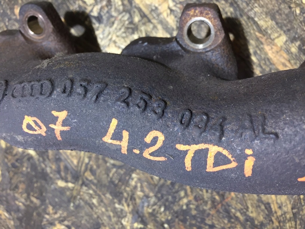 фото №5, Audi q7 4l 4.2 tdi колектор випускний правий 057253034al