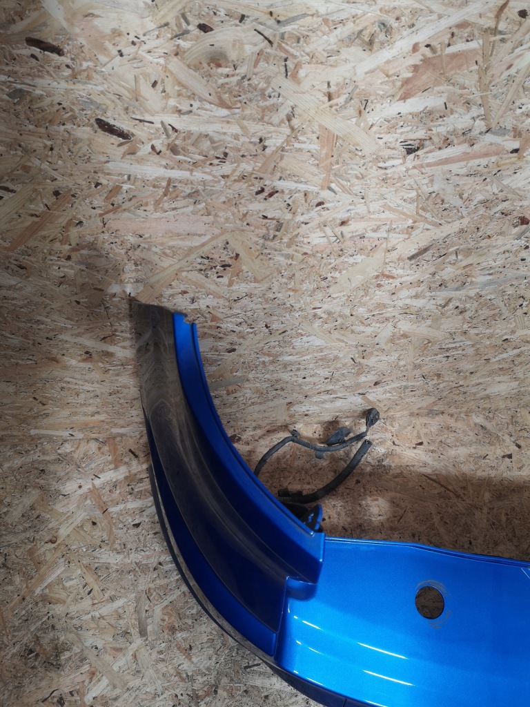 Купити Ford ecosport ii бампер задній 4 pdc лак il st line do встановлення lift