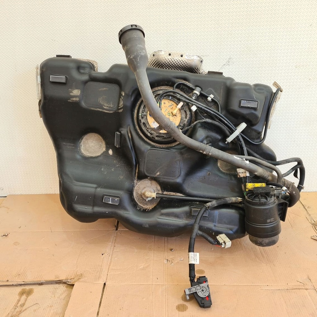 фото №1, Opel insignia b hb бак пального kompletny