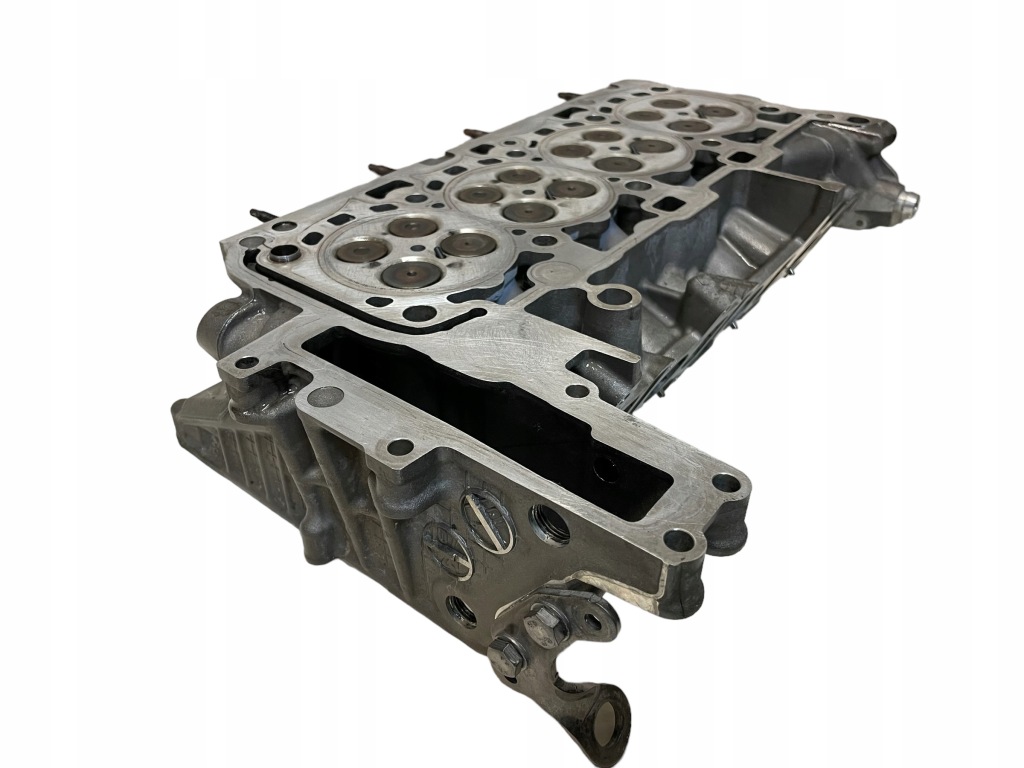 Головка двигателя bmw g30 g31 b47d20b 2.0d Киев