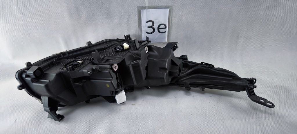 Toyota prius prime 2017- full led левый фара фара 2 модули с Разборки