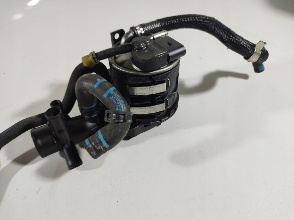 фото №7, Infiniti q50 2.2 13- корпус фильтра топлива