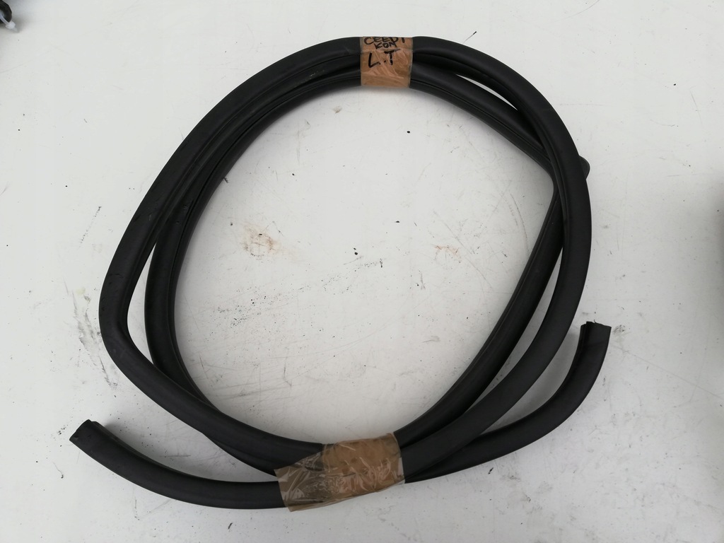 фото №1, Прокладка кузовна лівий задня kia ceed 07-12