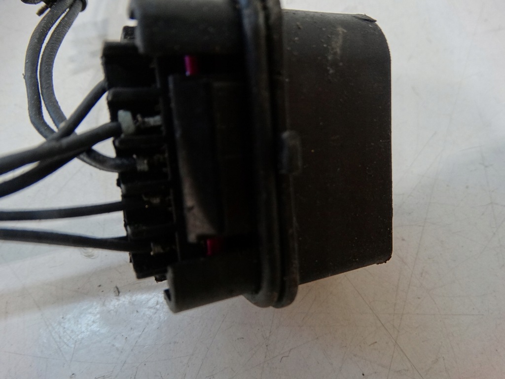 фото №9, Электропроводка лампы передней seat ibiza mk4 2013r.