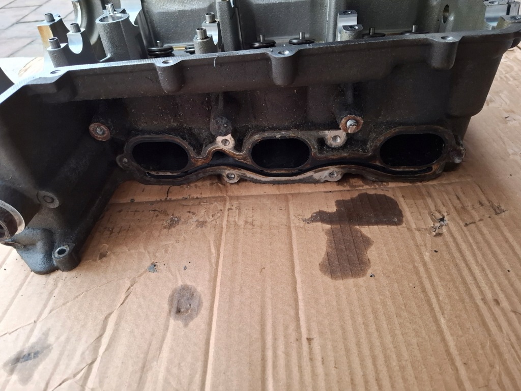 Головка двигателя porsche 996 3.6 m96.03 с Разборки