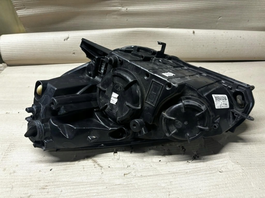 Лампа перед передня права opel adam 13- 13354569 Київ