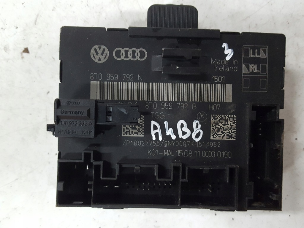 фото №1, Audi a4 b8 08r- a5 8t модуль дверь 8t0959792n