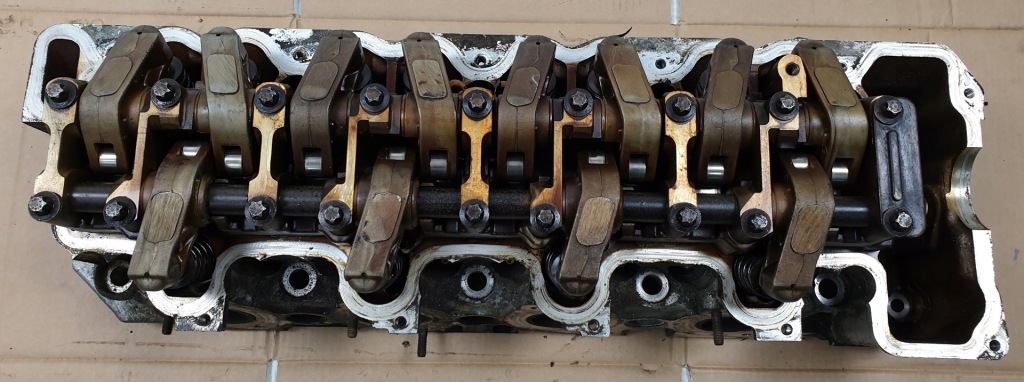 Головка двигуна mercedes w210 4.3 v8 r1130161501 Доставка