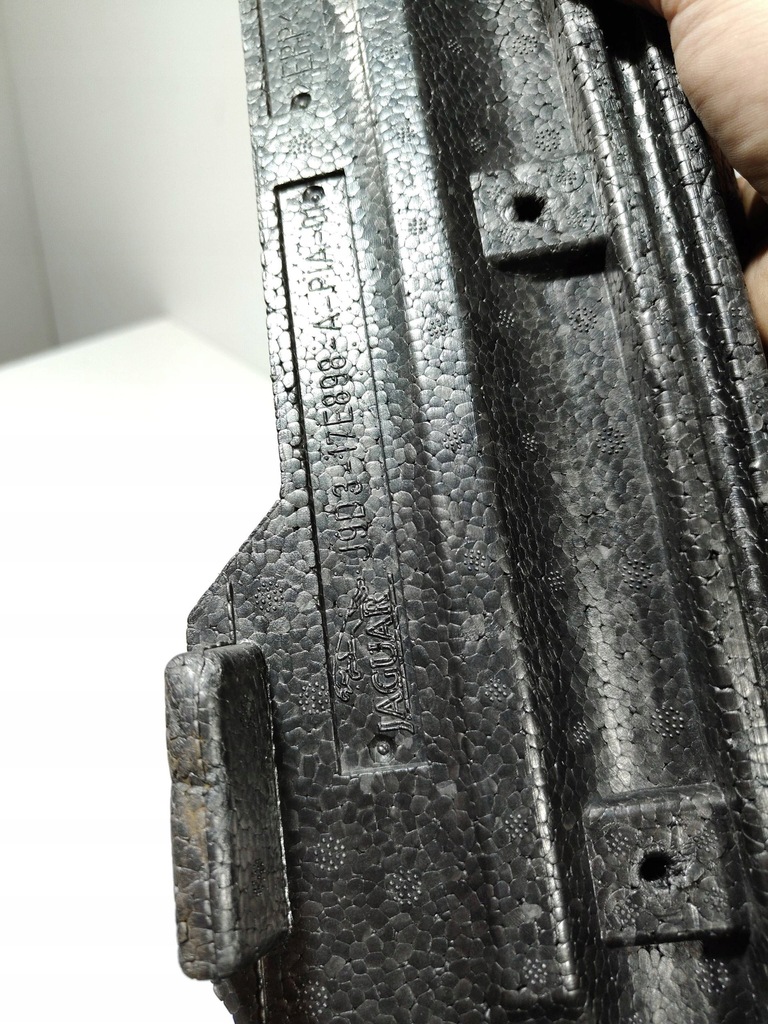 фото №8, Jaguar i-pace абсорбер бампера перед