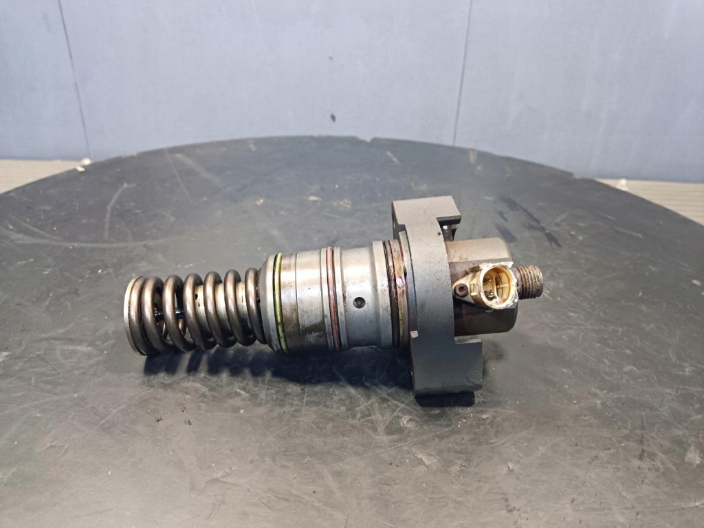 Купити Daf xf cf 106 euro 6 460 насос пального pld upec насос-форсунка