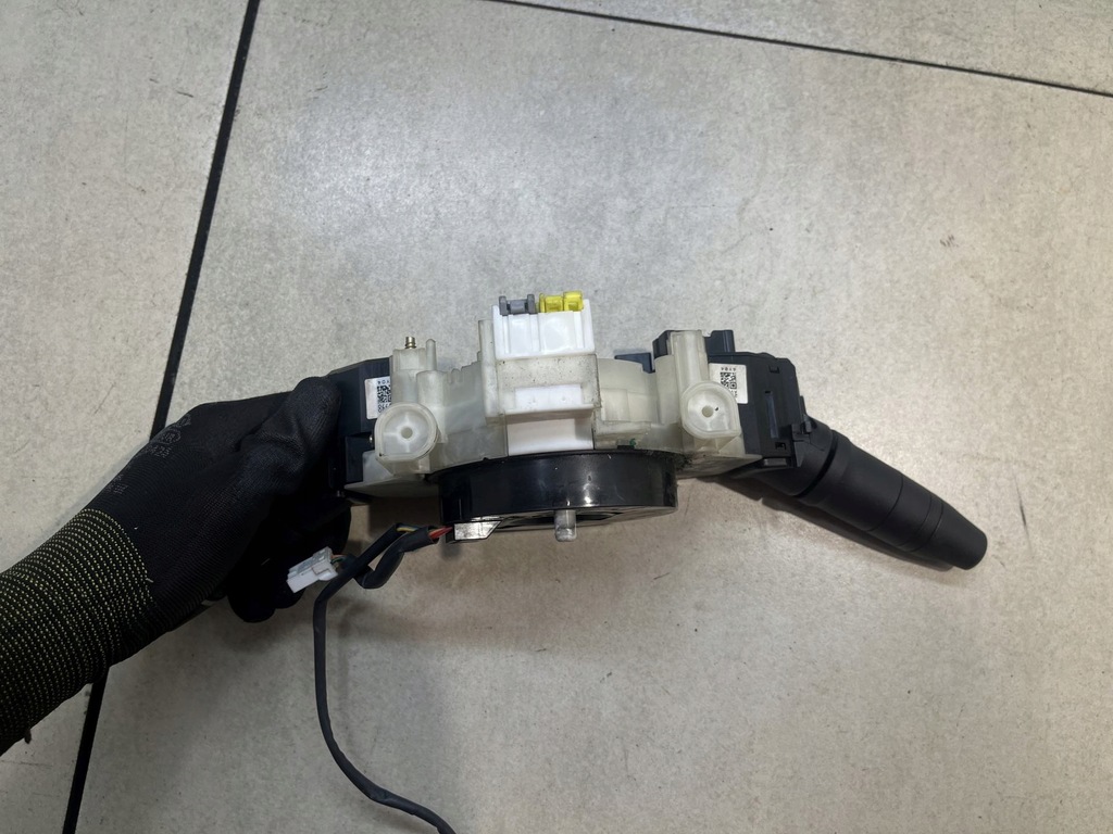 фото №7, Переключатель комбинированный nissan almera n16 25560bn864