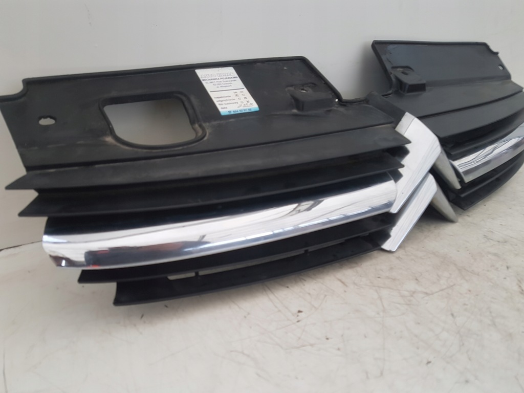 фото №2, Решётка радиатора радиатора решётка радиатора citroen c5 2.2 hdi 01r eu