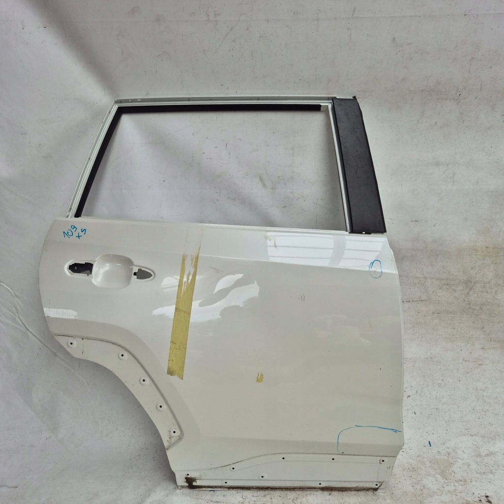 фото №1, Toyota rav4 v 5 19- дверь правое задняя задние