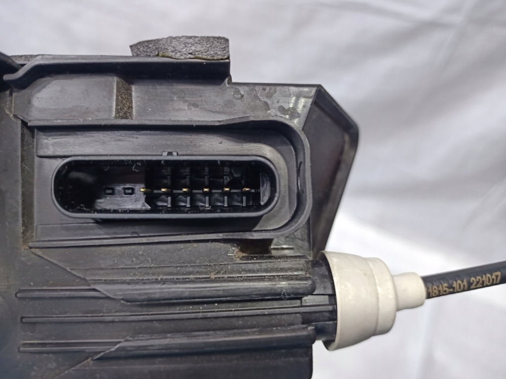 фото №3, Jaguar e-pace замок дверь левый перед