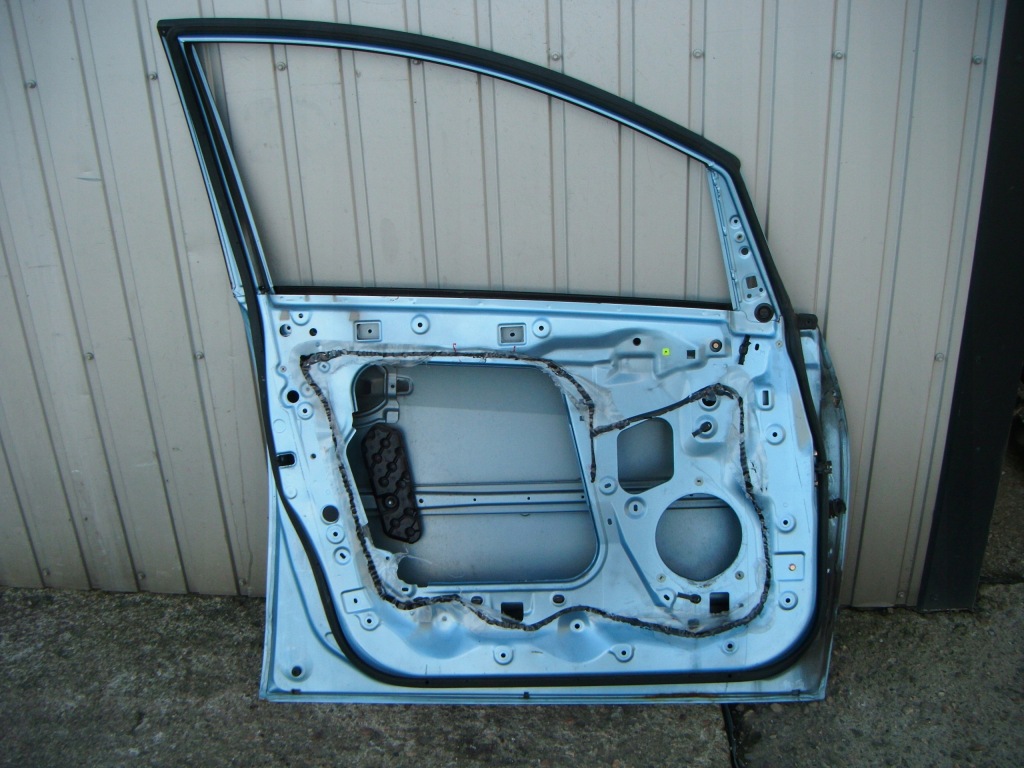 фото №3, Grandis 03-11 lak t35 дверь левая передние