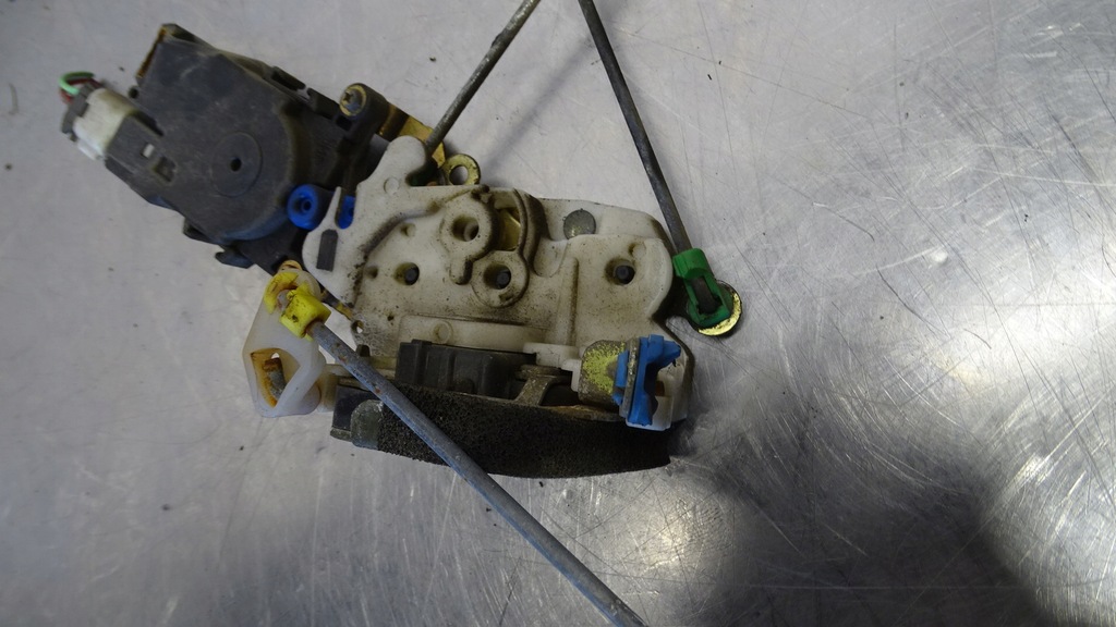 фото №5, Замок левый перед дверь subaru forester 2.0