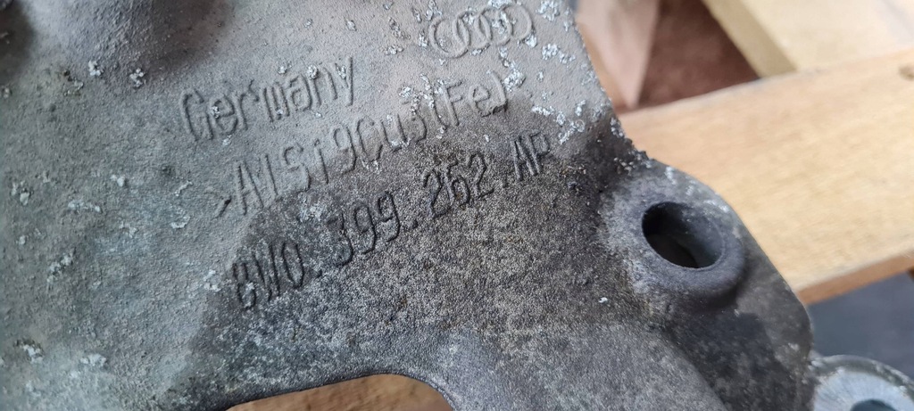 фото №14, A4 b9 8w lift кронштейн кронштейн коробки передач aut 2.0 tfsi 8w0399262ar a5 8w